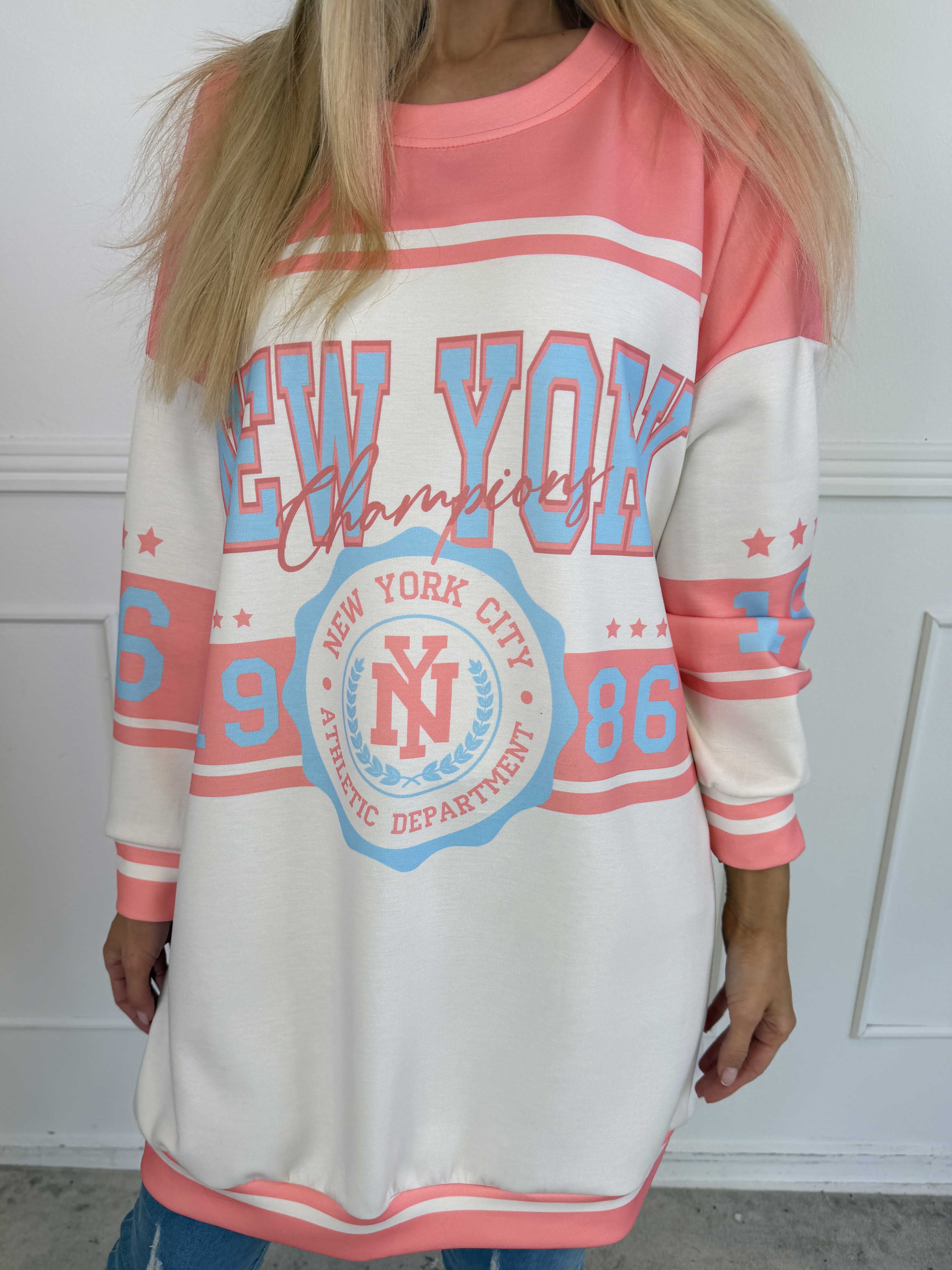 Rosaria - Joggingkjole med New York stående på brystet